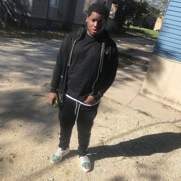 Meet your Posher, Richard - Picture 1 of 1